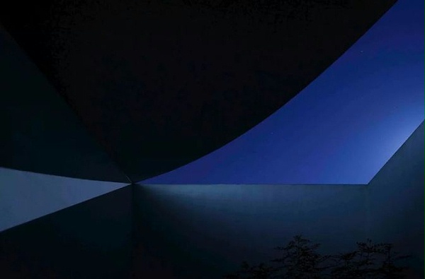013